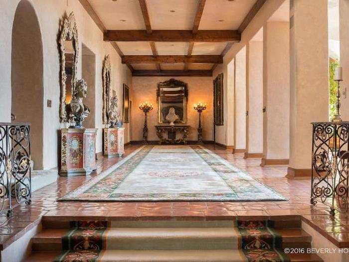 The estate is spacious enough that you can easily hold dinner parties for hundreds of people. The estate has had many cinematic appearances, including "The Godfather" and "The Bodyguard." If you remember the horse head scene in "The Godfather," know that it was filmed in one of the house