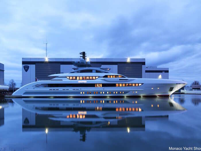 But $1 million per meter is just a starting point. Here you see the Galactica Super Nova yacht by luxury yacht manufacturer Heesen. The 70-meter (230-foot) ship will cost roughly $13 million per meter (3 feet).