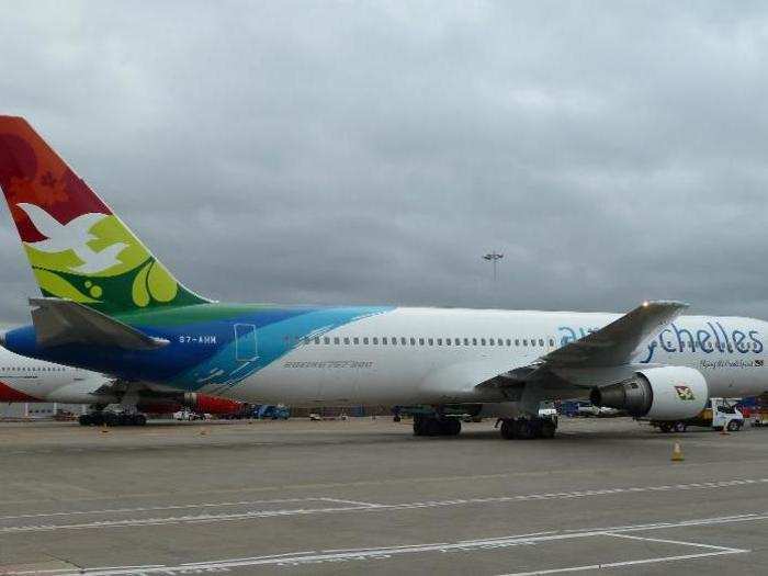 3. Air Seychelles: Air Seychelles is the national airline for the eponymous small island nation situated off the coast of Africa. Its stunning livery consists of a pair of 