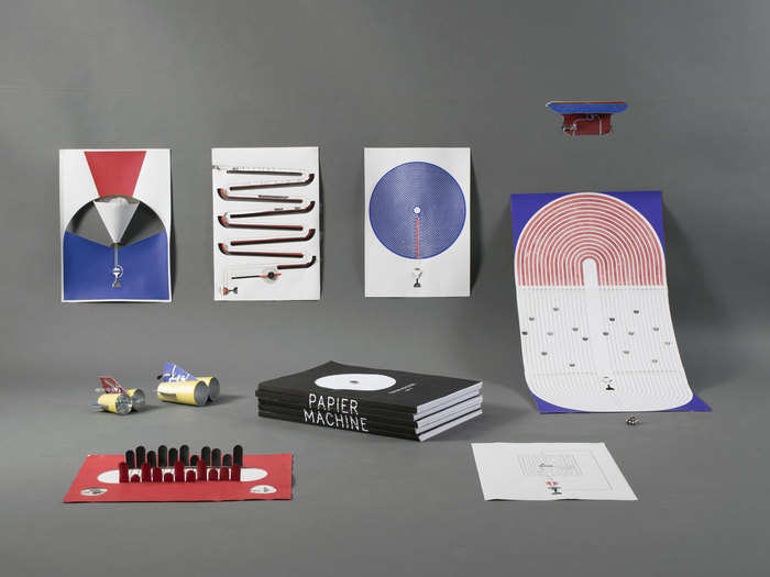 Papier Machine is a book that comes with 12 electronic toys made of paper.