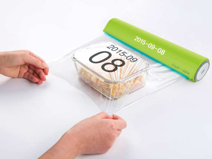 Fresh Date is a food wrap dispenser that also prints the date.