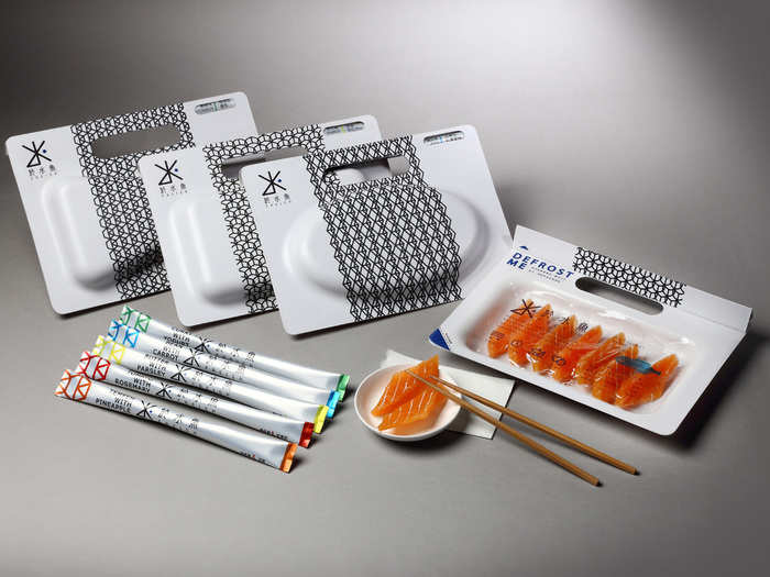 Easy-Defrost Fish Package uses highly conductive graphite to speed up defrosting.