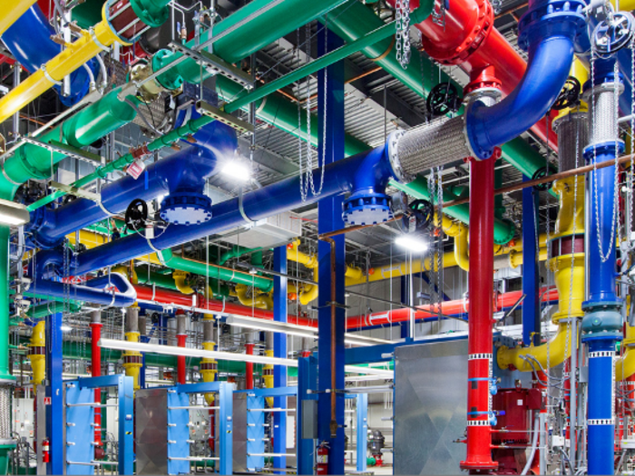 Google has a history of squeezing out incredibly high levels of efficiency from its data centers with inventive new designs — a history that started at that first Oregon site.