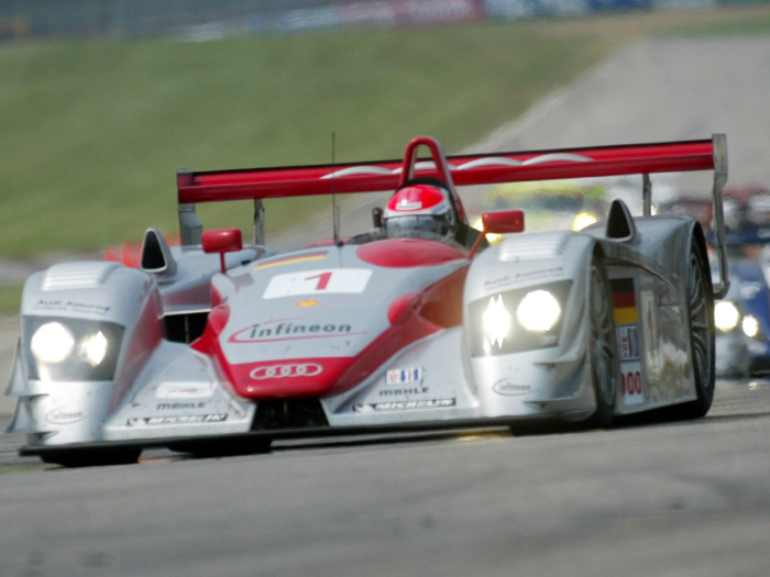 In 2000, Audi returned with the R8 LMP.