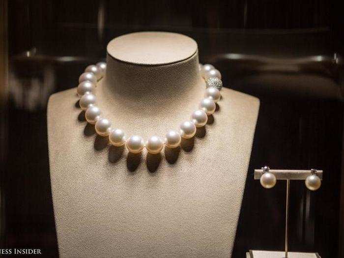 There are large pearl necklaces ...