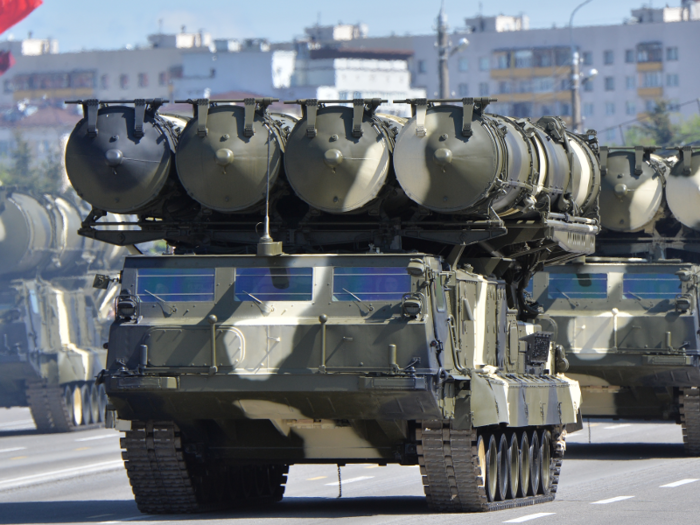 The S-300: Another long-range surface-to-air missile system, the S-300 is a beast at bringing down aircraft. In fact, it can take out six planes at the same time, with 12 missiles per target. Anything in the air within 300km should watch out.