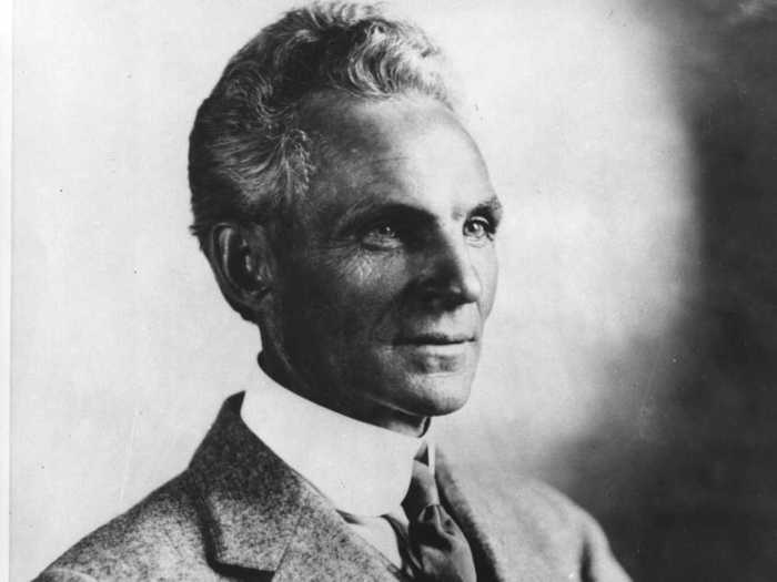 A young Henry Ford ruined his reputation with a couple of failed automobile businesses