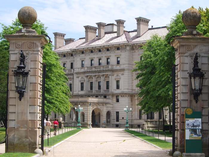 15. THE BREAKERS, NEWPORT, RI: 62,482 square feet. The mansion, completed in 1895, was built as the summer home of Cornelius Vanderbilt II.