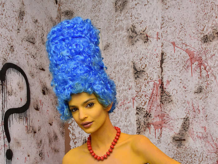 Actress-model Emily Ratajkowski seriously committed to this Marge Simpson costume last Halloween.