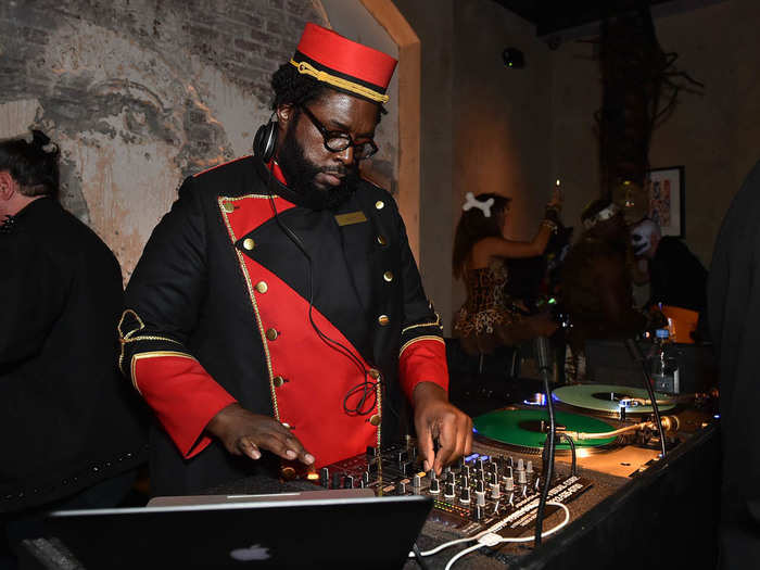 Questlove played some jams.