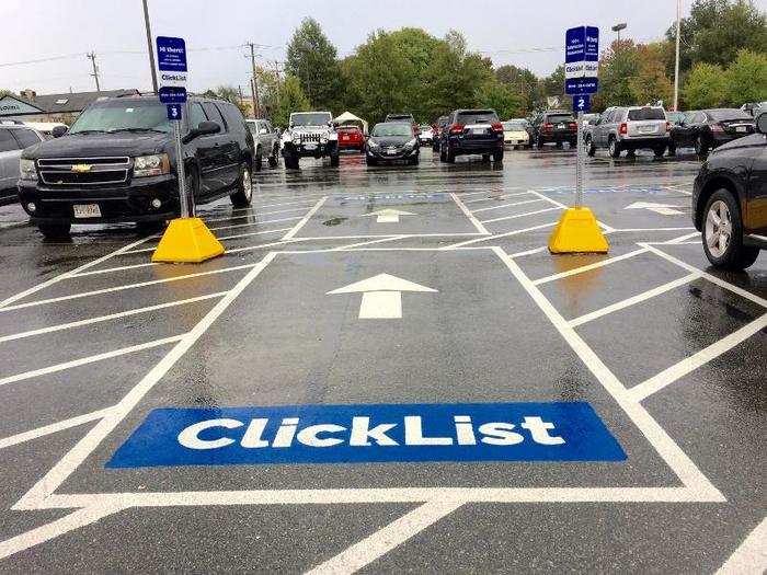 I parked in one of the ClickList spots and next to my window, I saw a sign instructing me to call a phone number to notify the store that I had arrived.