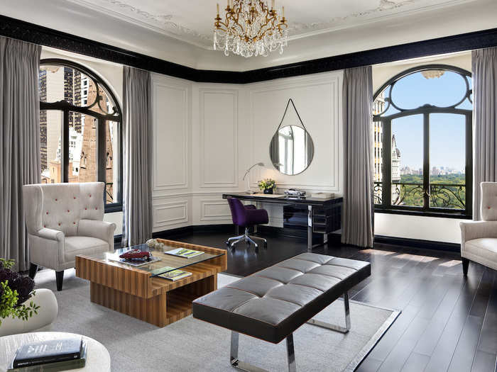 The suite comes standard with butler service and a champagne bar, and overlooks Fifth Avenue and Central Park. Bentley