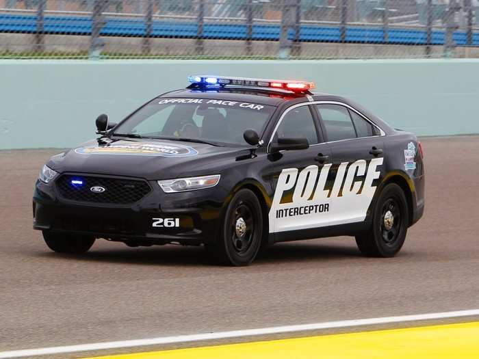 6. Ford Police Interceptor Sedan 3.7L AWD