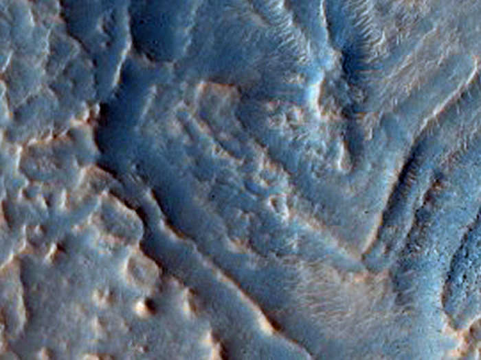 A sinuous ridge on fretted terrain, which may be evidence of Mars