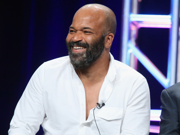 Actor Jeffrey Wright has much shorter hair and prefers growing out his beard in real life.