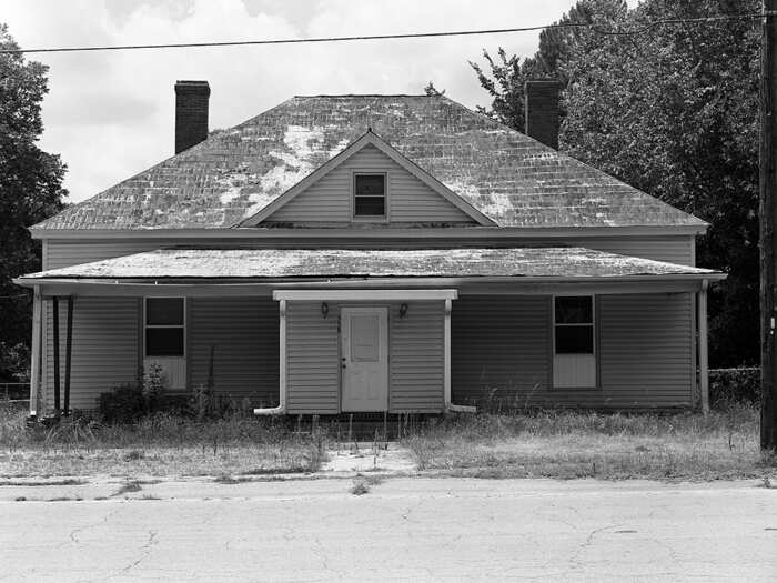 And, it probably goes without saying, but Eagle Eye Cherry and P.O.D. did NOT play (LIVE!) at the abandoned day care building in Woodruff, SC.