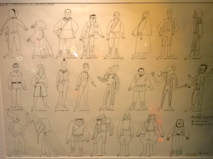 These fascinating sketches show how residents of the Mos Eisley cantina were designed.