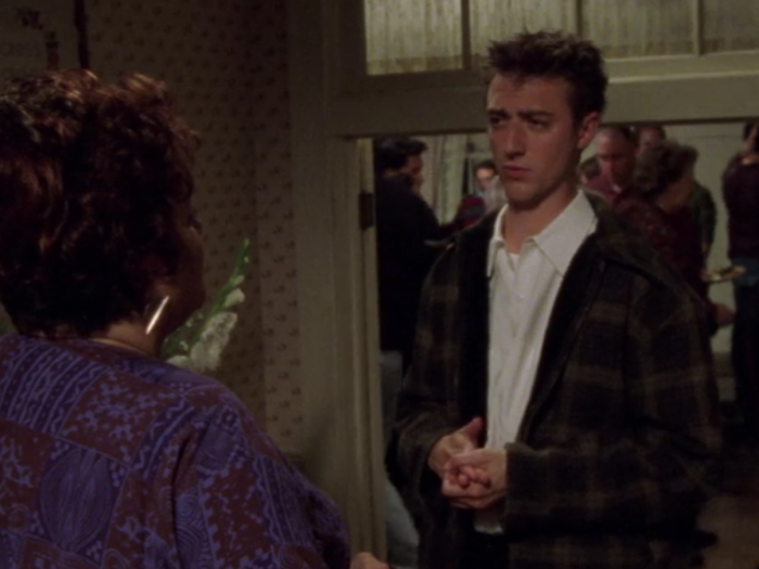 Sean Gunn had a few roles before becoming known as the eccentric Kirk in Stars Hollow.