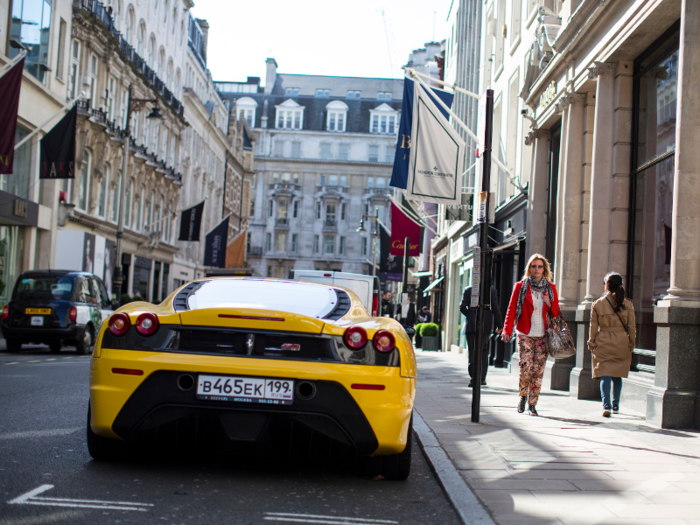 Shopping in nearby Bond Street is usually a rite of passage for the rich and famous too. Mayfair residents usually spend over £644,000 per year on shopping.