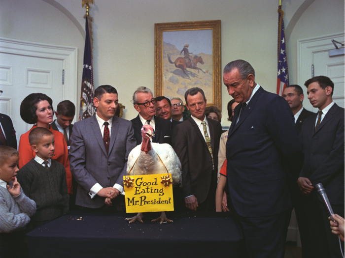 In 1967, the pardoning ceremony took place inside. Senator Everett Dirksen and representatives from the poultry industry and farm organizations presented a turkey to President Lyndon B. Johnson.