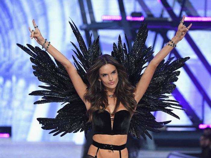 So did Angel Alessandra Ambrosio.