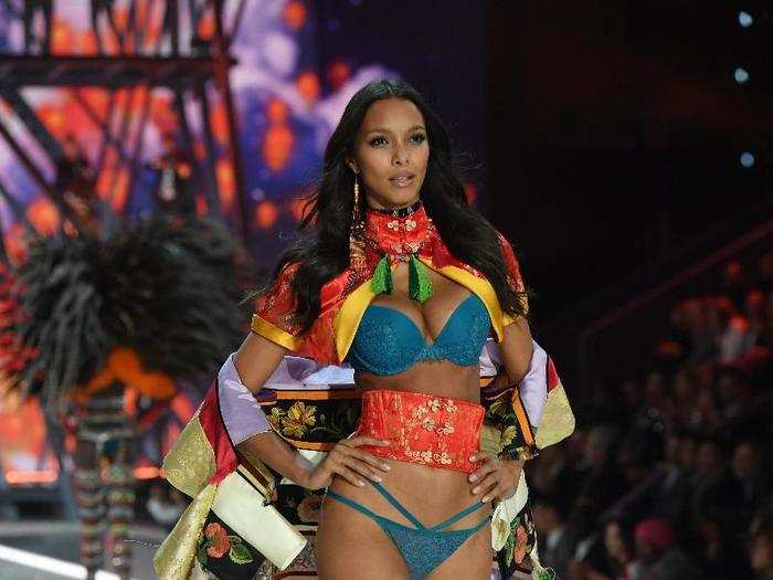 Brazillian model Lais Ribeiro came next.