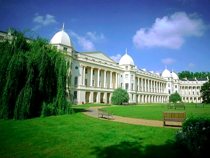 1. London Business School — Officially the top business school in the UK and the whole of Europe, according to the FT, London Business School has been the best on the continent for three consecutive years.