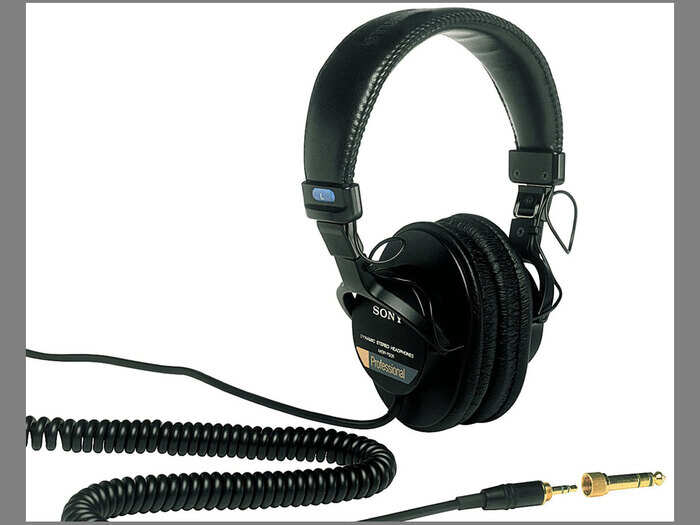 Sony MDR7506 Professional Large Diaphragm Headphones