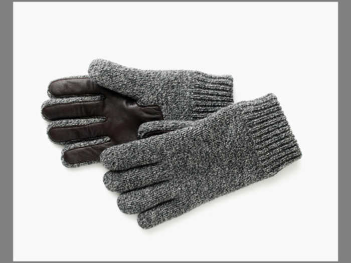 Wool smartphone gloves