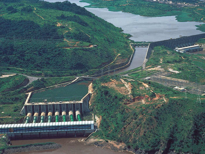 At an average output of 39,000 MW per year, the Grand Inga Dam will become the largest energy-generating body in the world. Its total development cost is an estimated $100 billion. Developers expect to finish the project by 2025.