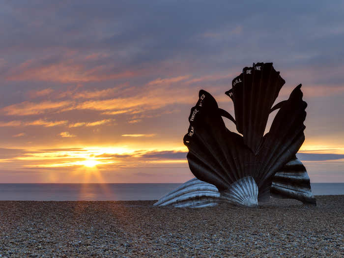 21. The Scallop, a sculpture by artist Maggi Hambling dedicated to British composer Benjamin Britten, caused controversy when it was built on the coast in Aldeburgh, Suffolk in 2003. Today, it is one of the most beautiful manmade landmarks on the south coast.