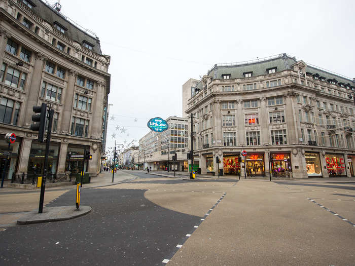 Usually a nightmare for those who hate crowds, popular shopping spot Oxford Circus was a spooky ghost town.