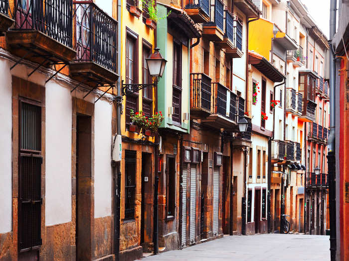 Spend an afternoon in the old town of Oviedo — the capital of Asturias, a principality in north-west Spain — and admire the mismatched houses that line a typical street.