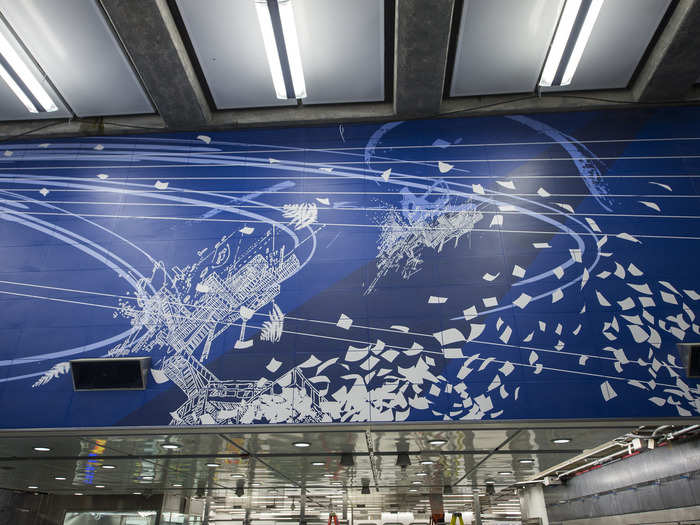 Each entrance of the 96th Street Station features a different shade of blue. Sze represented the United States in the Venice Biennale in 2013. Her work is also featured in the Museum of Modern Art, the Guggenheim, and Whitney Museum of American Art.