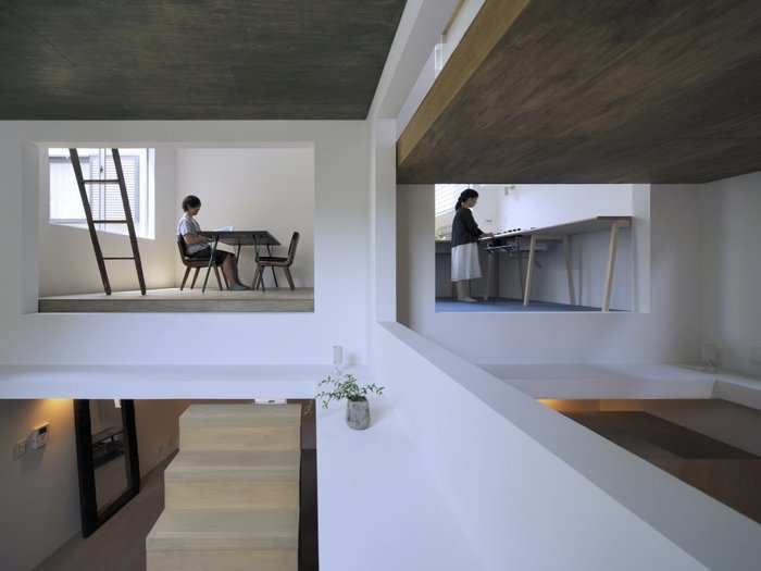 The House T — A "ninja house" that has no interior walls and uses ladders for stairs