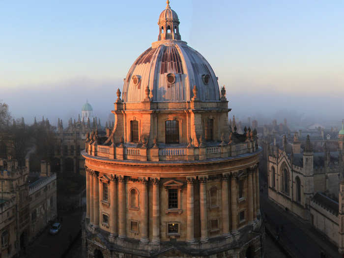 6. University of Oxford, Oxford — £24,760 per year