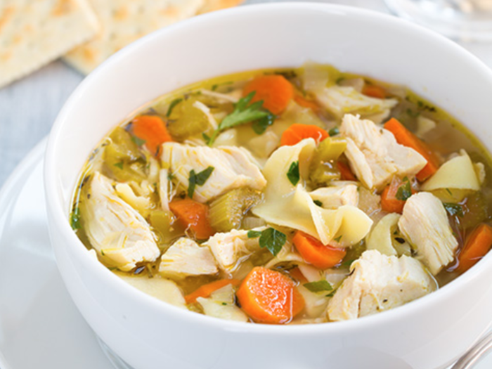 Slow cooker chicken noodle soup