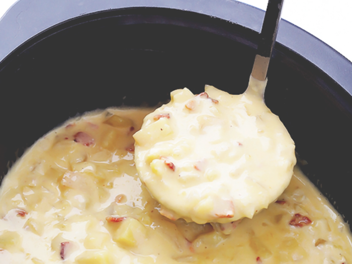 Slow cooker potato soup