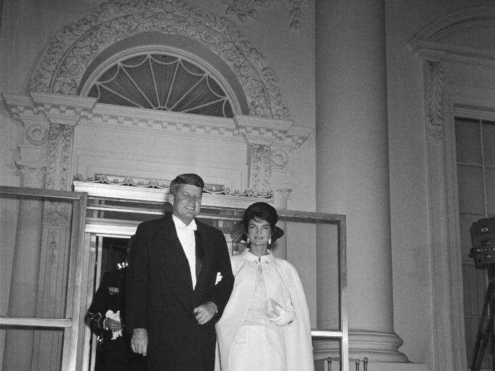 First lady Jacqueline Kennedy was highly aware of how influence and status are part of fashion. For the 1961 inaugural ball, she helped design her own outfit with designer Ethel Frankau of Bergdorf Custom Salon. The outfit included an exterior cape.