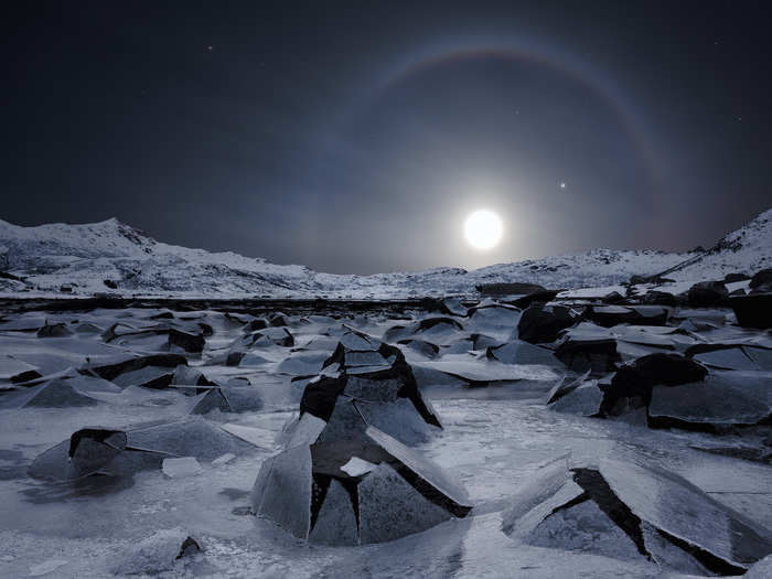 The second-place single image award was won by Simone Cmoon for this shot from Lofoten, Norway.