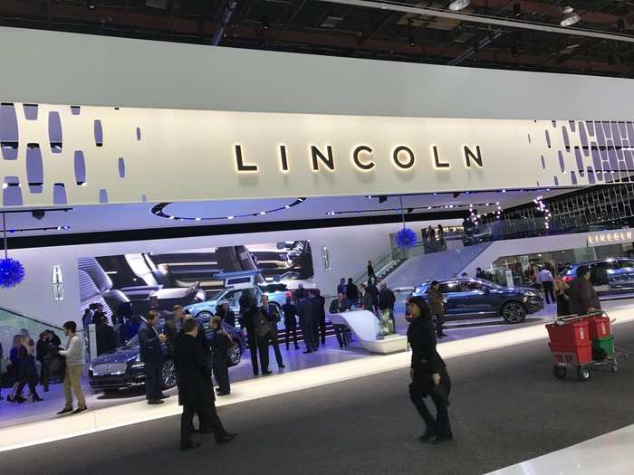 Lincoln brought its ocean-liner-evoking booth.