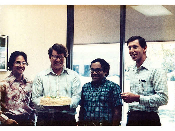 In 1977, Ellison and partners Bob Miner and Ed Oates founded a new company, Software Development Laboratories. The company started with $2,000 of funding, $1,200 of which came out of Ellison