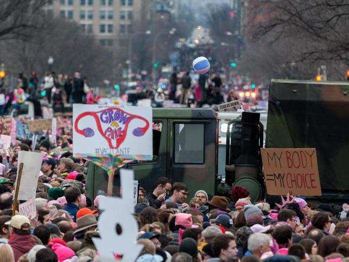 My plan to bypass the starting point by a few blocks failed: Independence Avenue and the streets around were a shoulder-to-shoulder mass of hundreds of thousands. To see it for myself, I climbed up on a dump truck filled with salt and sand.