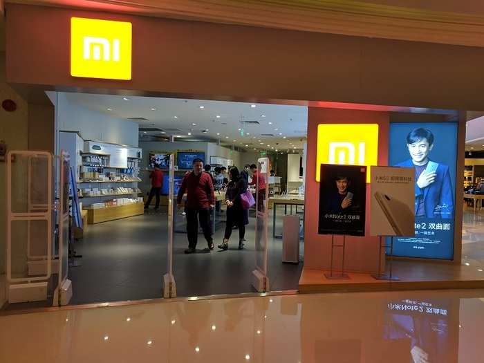 Well, the Xiaomi stores are way above and beyond the usual smartphone stores, apart from smartphones and their accesories, in the Mi stores you can easily find something for everyone.