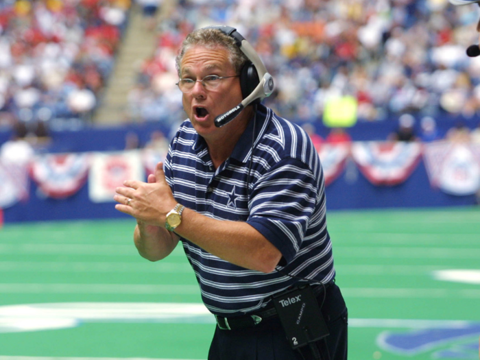 Dave Campo was the head coach of the Dallas Cowboys. They finished the season 5-11.