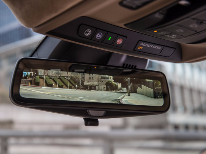 The CT6 comes available with a rear camera mirror that streams HD video of the view behind you. It also comes with OnStar connectivity that provides 4G LTE connectivity for up to seven devices.