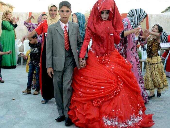 Traditional syrian wedding dress discount