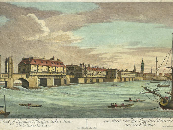 The city became a major hub for trade throughout the 1700s, and the Port of London expanded downstream.