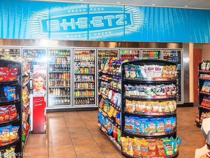 Walking inside immediately shakes our confidence in Wawa. Sheetz is bright, colorful, organized, and super-sized. Gone are the tawdry taupes, replaced by brash blues and and gregarious green.