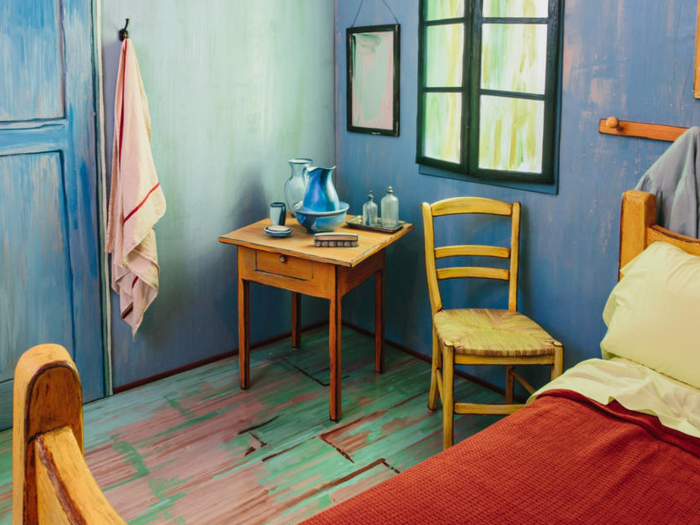 The Art Institute of Chicago - "Van Gogh BnB"